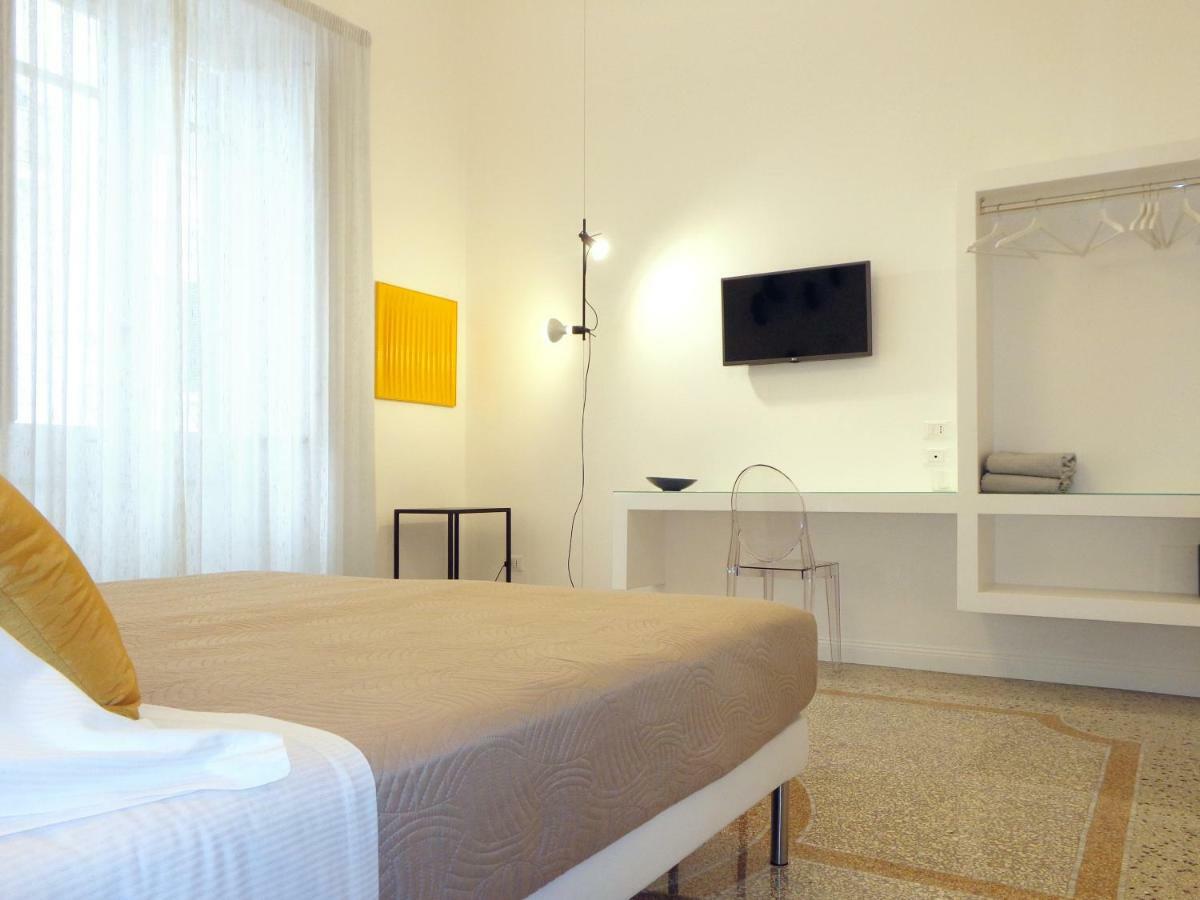 Re Ruggero Rooms Reggio di Calabria Exteriér fotografie
